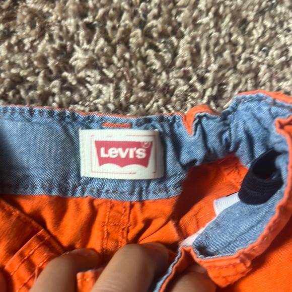 NWOT Levi's Vibrant Orange Kids Cargo Shorts size 3T - Picture 2 of 4